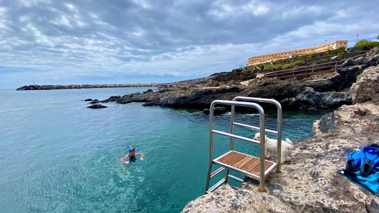 Apt Con Piscina Playa Roja, Ла-Рестинга Экстерьер фото